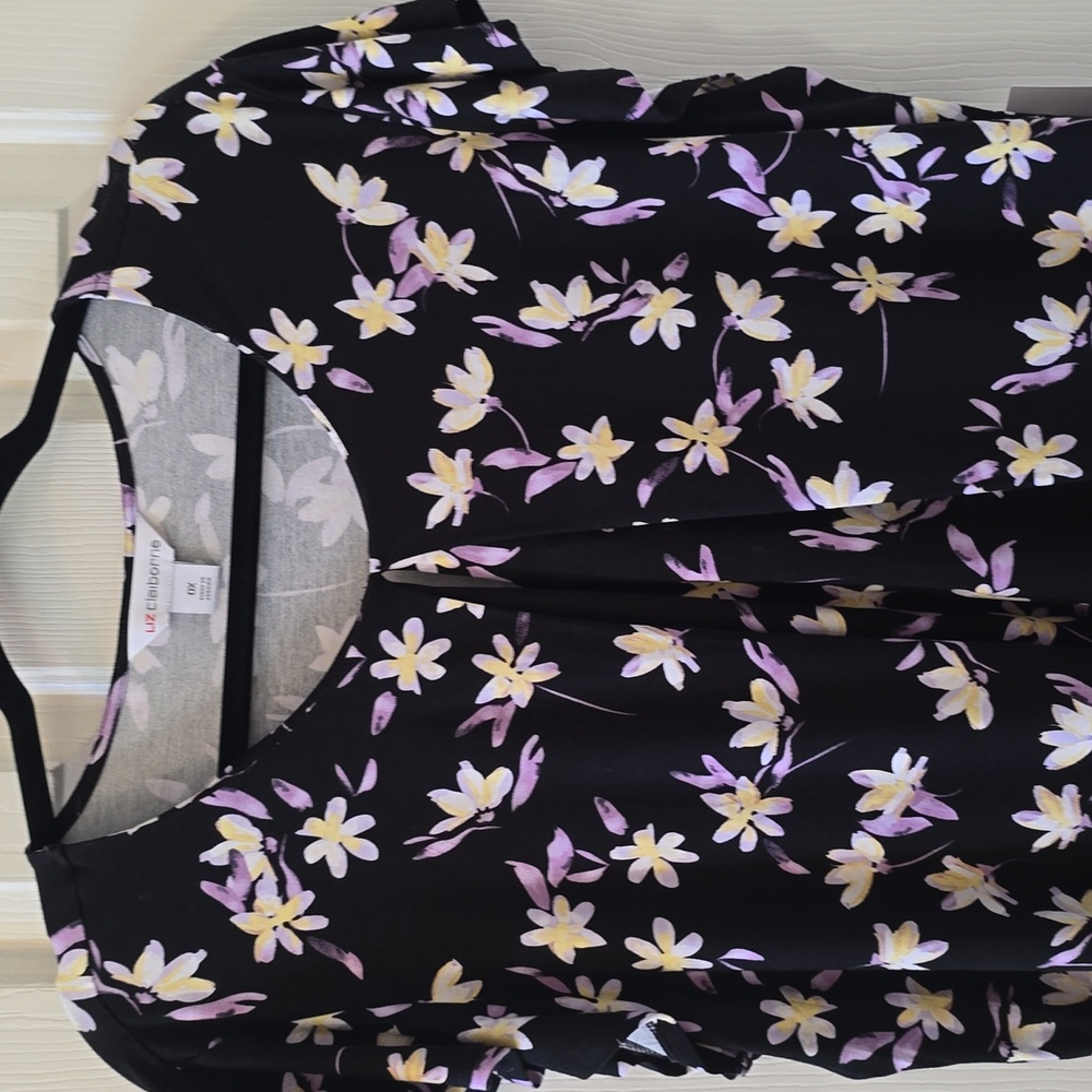 LIZ CLAIBORNE BRAND WOMEN'S PLUS SIZE BLACK FLORAL SUMMER TOP SIZE 0X